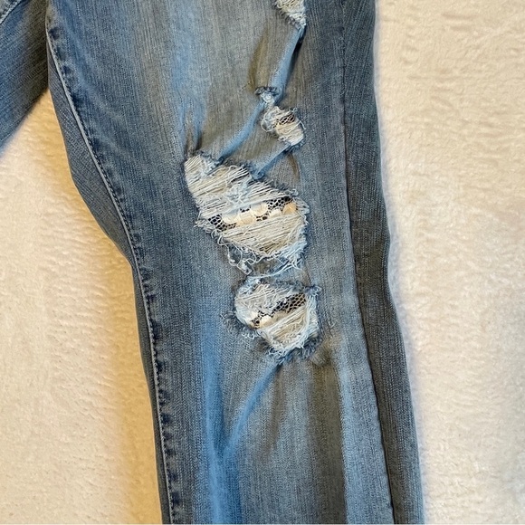 Torrid Boyfriend Style Distressed Jeans Women's Plus 18 - Picture 13 of 13